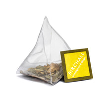 Load image into Gallery viewer, Lemongrass &amp; Ginger 15 Plant Based Prism Tea Bags
